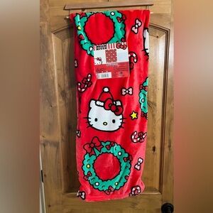 Hello Kitty | Christmas Throw Blanket ♥️💚